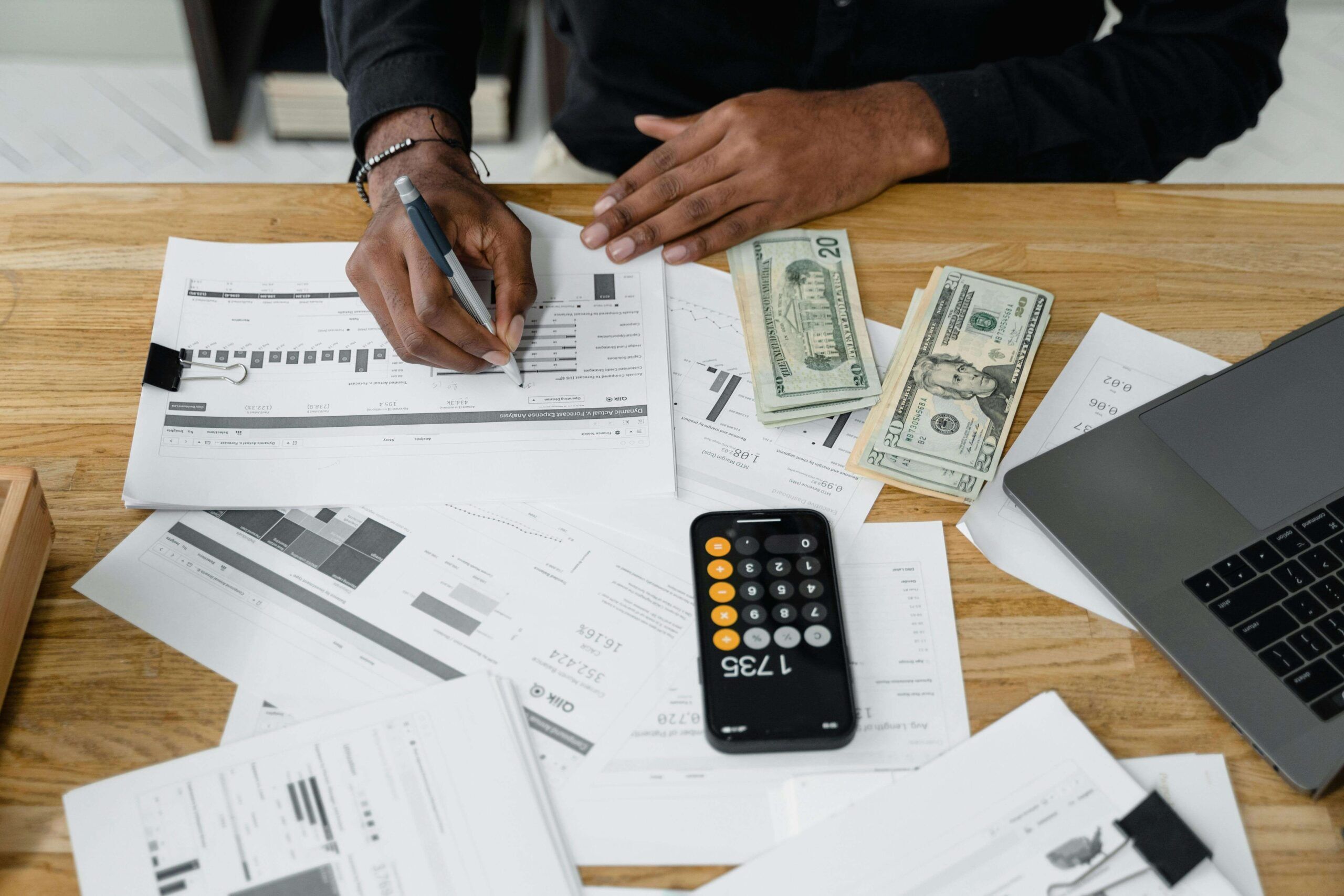 pexels-tima-miroshnichenko-6694492 (1) Personal Finance Management