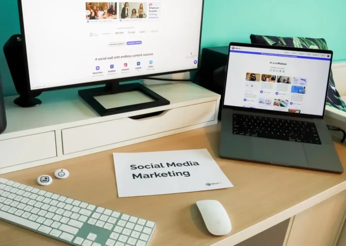 pexels-walls-io-440716388-15555796 how to start social media marketing from scratch